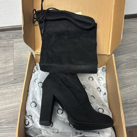 Journee Collection Maya Over-the-Knee Boot - Picture 4 of 7